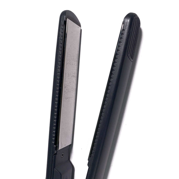 SLIM450 Professional TITANIUM Flat Iron 1 inch by IZUTECH, ergonomic design ideal for professional hairstylists, innovative hair care appliance